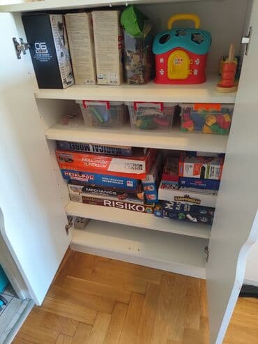 Drawers and cabinets: Na prodaju prostrana dečja komoda rađena po meri, u svetlom drvo at lalafo.rs — 4 Drawers and cabinets: Na prodaju prostrana dečja komoda rađena po meri, u svetlom drvo — 4