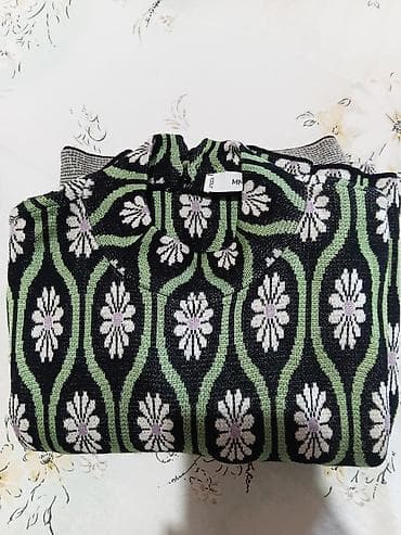 Haljina s dugim rukavima i otvorenim leđima - Kroj: mini/kratka na lalafo.rs — 8 Haljina s dugim rukavima i otvorenim leđima - Kroj: mini/kratka — 8