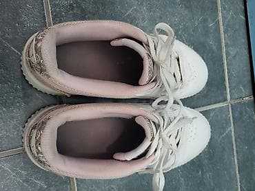 Puma ženske patike - Model: niske lifestyle patike sa vezivanjem - na lalafo.rs — 4 Puma ženske patike - Model: niske lifestyle patike sa vezivanjem - — 4