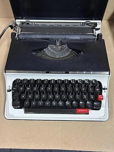 prsluk jaknica mango u: Hermes 550 – prenosna mehanička pisaća mašina - Model: Hermes 550 at lalafo.rs — 2 prsluk jaknica mango u: Hermes 550 – prenosna mehanička pisaća mašina - Model: Hermes 550 — 2