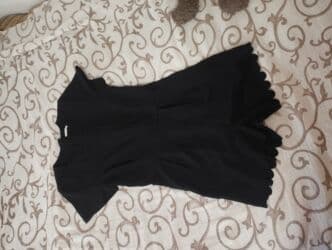 Crni elegantni kombinezon M veličina na lalafo.rs Crni elegantni kombinezon M veličina