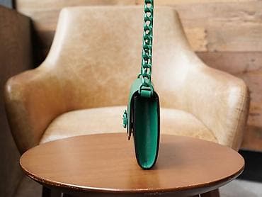 Zelena ženska torbica preko ramena sa dva remena - Materijal: sitno na lalafo.rs — 6 Zelena ženska torbica preko ramena sa dva remena - Materijal: sitno — 6