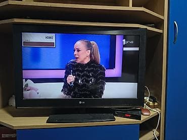 LG LCD TV 32" – model 32CS460 - Dijagonala ekrana: 32 inča (81 cm) at lalafo.rs — 1 LG LCD TV 32" – model 32CS460 - Dijagonala ekrana: 32 inča (81 cm) — 1