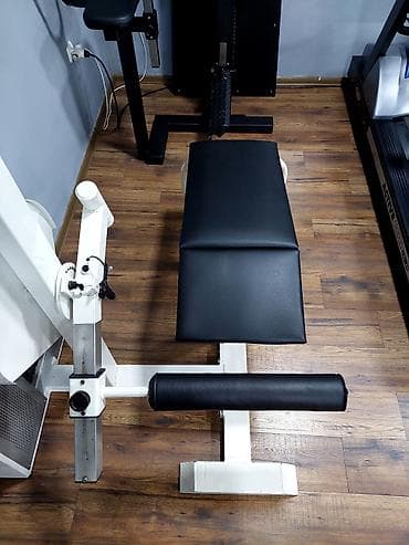 Mašina za zadnju ložu – ležeće fleksije (leg curl) - Proizvođač: KWK na lalafo.rs — 2 Mašina za zadnju ložu – ležeće fleksije (leg curl) - Proizvođač: KWK — 2