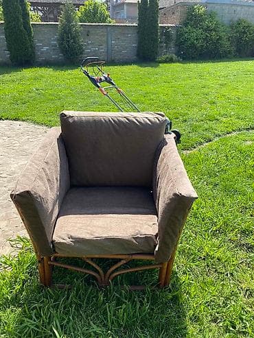 Središta nasloni za vaše fotelje trosede dvosede garniture po vašim at lalafo.rs Središta nasloni za vaše fotelje trosede dvosede garniture po vašim