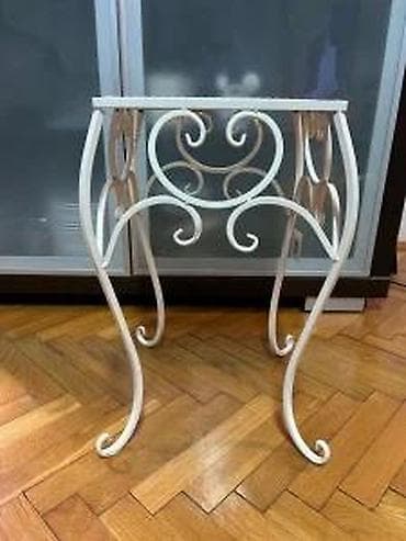 prsluk jaknica mango u: Dekorativni metalni stočić – vintage/šik stil - Materijal at lalafo.rs — 8 prsluk jaknica mango u: Dekorativni metalni stočić – vintage/šik stil - Materijal — 8