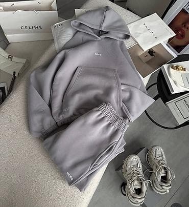 Women's Sweatsuits: Full termo
Uni velicina
Cena samo 2600 din at lalafo.rs — 10 Women's Sweatsuits: Full termo
Uni velicina
Cena samo 2600 din — 10