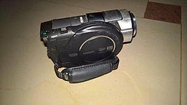 Sony HDR-UX3E Camcorder za delove ili popravku. Ispravna sve, cita na lalafo.rs Sony HDR-UX3E Camcorder za delove ili popravku. Ispravna sve, cita
