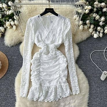 Elegantna čipkana mini haljina s dugim rukavima
2400 din na lalafo.rs — 2 Elegantna čipkana mini haljina s dugim rukavima
2400 din — 2