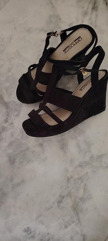 Ženske sandale na punu petu – Opposite - Boja: crna - Model: sandale na lalafo.rs — 1 Ženske sandale na punu petu – Opposite - Boja: crna - Model: sandale — 1