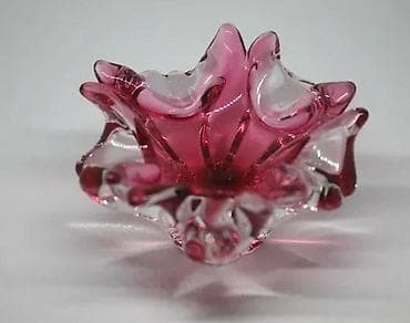 Murano, ručno duvano RUŽIČASTI KRISTAL pepeljara 210gr. Murano na lalafo.rs Murano, ručno duvano RUŽIČASTI KRISTAL pepeljara 210gr. Murano