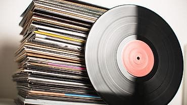 Kupujem gramofonske ploče LP, strana i domaća muzika. Vinil ploče na lalafo.rs Kupujem gramofonske ploče LP, strana i domaća muzika. Vinil ploče