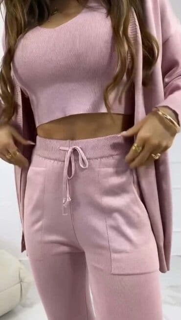 Trodelni komplet.Cena 2500 din na lalafo.rs Trodelni komplet.Cena 2500 din