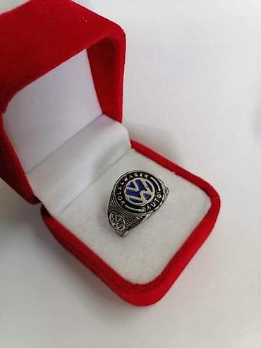 Prsten Volkswagen
Vel:13
Cena:1100 din na lalafo.rs — 4 Prsten Volkswagen
Vel:13
Cena:1100 din — 4