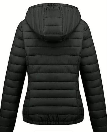 kozna jakna sa: Ženska lagana puffer jakna sa kapuljačom - Kroj: strukirani, kraći na lalafo.rs — 2 kozna jakna sa: Ženska lagana puffer jakna sa kapuljačom - Kroj: strukirani, kraći — 2