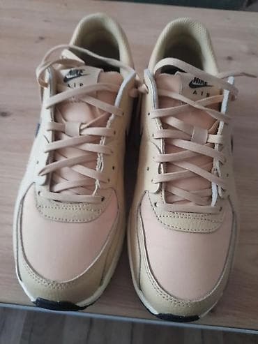 Patike Nike Air Max Excee, inspirisane modelom Nike Air Max 90 na lalafo.rs — 3 Patike Nike Air Max Excee, inspirisane modelom Nike Air Max 90 — 3