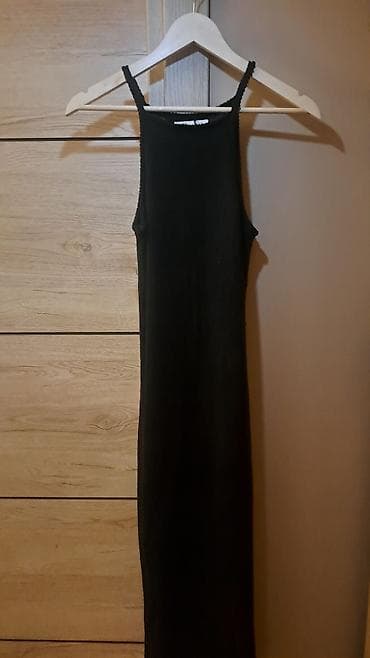 PULL&BEAR M, bоја - Crna, Večernji, maturski, Na bretele na lalafo.rs PULL&BEAR M, bоја - Crna, Večernji, maturski, Na bretele