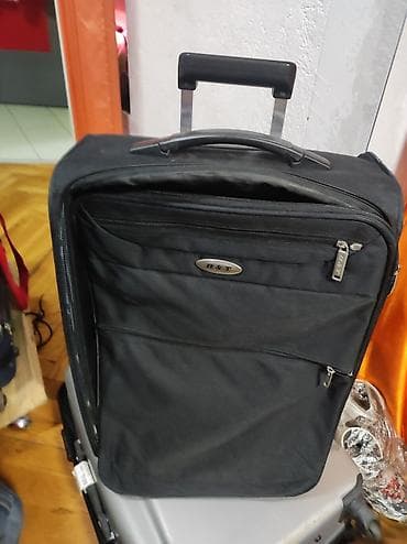 B&T veliki kofer na točkiće. B&T ispravan. oko 60 40 25 - na lalafo.rs — 3 B&T veliki kofer na točkiće. B&T ispravan. oko 60 40 25 - — 3