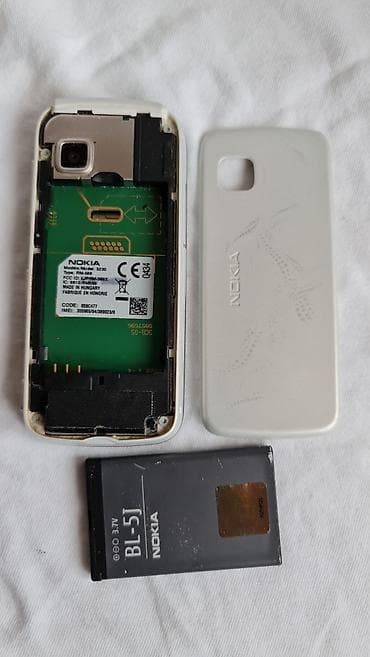 Nokia touchscreen telefon (bela/srebrna) - Ekran osetljiv na dodir sa na lalafo.rs — 9 Nokia touchscreen telefon (bela/srebrna) - Ekran osetljiv na dodir sa — 9