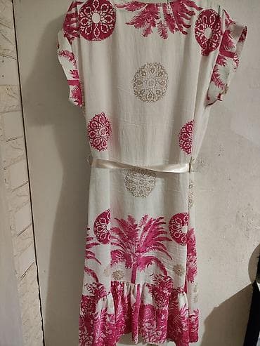 Letnja haljina sa tropskim printom - Boja: bela osnova sa intenzivno na lalafo.rs — 3 Letnja haljina sa tropskim printom - Boja: bela osnova sa intenzivno — 3