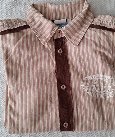 Shirts: Kosulja Todor
Veličina 10
čist pamuk
Cena 450 dun at lalafo.rs — 7 Shirts: Kosulja Todor
Veličina 10
čist pamuk
Cena 450 dun — 7