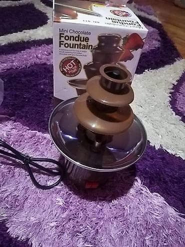 Čokoladna fontana sa 3 nivoa CENA 2150 din Nije lako nabrojati sva na lalafo.rs — 3 Čokoladna fontana sa 3 nivoa CENA 2150 din Nije lako nabrojati sva — 3