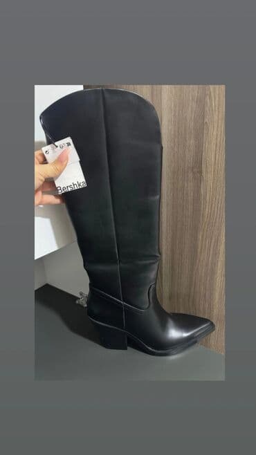 Čizme, Bershka, 36 na lalafo.rs Čizme, Bershka, 36
