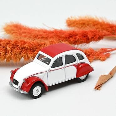 Art & Collectibles: Citroën 2CV Dolly 1986 – Blanc et Rouge – Norev 🚗❤️🤍 Norev Citroën at lalafo.rs — 1 Art & Collectibles: Citroën 2CV Dolly 1986 – Blanc et Rouge – Norev 🚗❤️🤍 Norev Citroën — 1