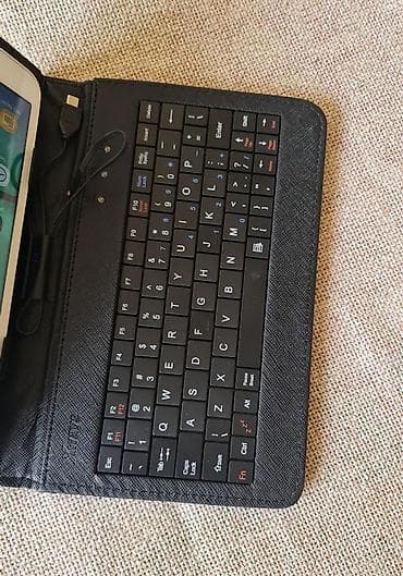 Samsung Galaxy Tab A – 8.0 inča, beli + futrola sa tastaturomI jos at lalafo.rs — 3 Samsung Galaxy Tab A – 8.0 inča, beli + futrola sa tastaturomI jos — 3