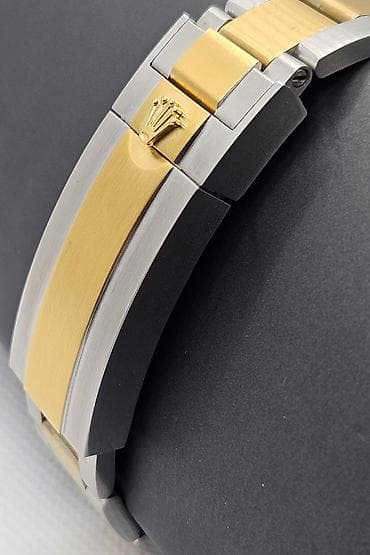 Rolex Submariner Bicolor - Model: Submariner Date - Kućište i na lalafo.rs — 2 Rolex Submariner Bicolor - Model: Submariner Date - Kućište i — 2