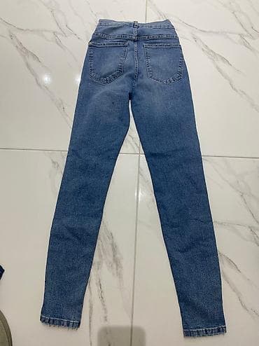 pantalone gina benotti: Ženske farmerice, 34 veličina na lalafo.rs — 2 pantalone gina benotti: Ženske farmerice, 34 veličina — 2