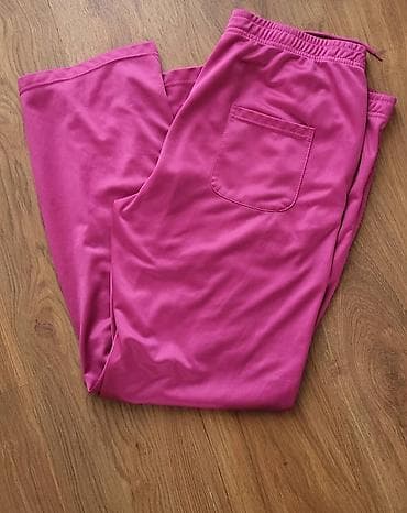 Ženske trenerke – roze - Model: ravne nogavice, komotan kroj - Boja na lalafo.rs Ženske trenerke – roze - Model: ravne nogavice, komotan kroj - Boja