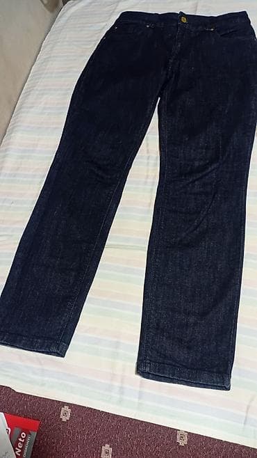 bermude teksas br: Ženske pantalone – set od 4 para - Modeli: klasične farmerke od at lalafo.rs — 1 bermude teksas br: Ženske pantalone – set od 4 para - Modeli: klasične farmerke od — 1