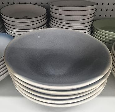 Ručni izbor posuđa za serviranje – dekorativni tanjiri i činije - na lalafo.rs — 4 Ručni izbor posuđa za serviranje – dekorativni tanjiri i činije - — 4