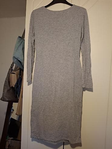 H&M haljina od viskoze, siva - Brend: H&M - Model na lalafo.rs — 4 H&M haljina od viskoze, siva - Brend: H&M - Model — 4
