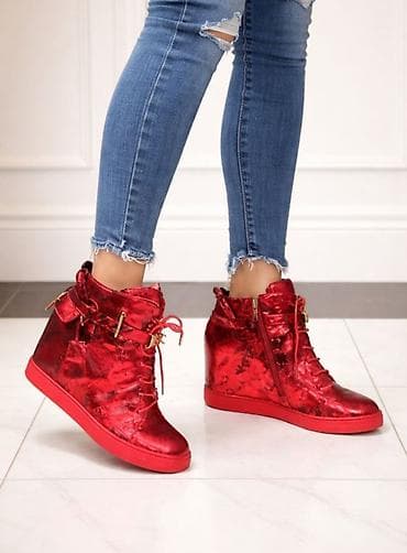 39, bоја - Crvena na lalafo.rs 39, bоја - Crvena