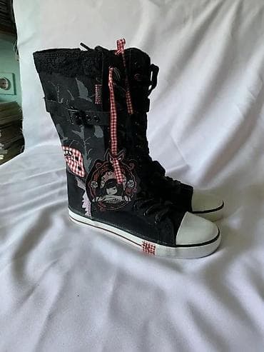 KVALITETNE ŽENSKE PATIKE, GUMA, TEKSTIL, 33, 37, 38, AKCIJA! | na lalafo.rs KVALITETNE ŽENSKE PATIKE, GUMA, TEKSTIL, 33, 37, 38, AKCIJA! |