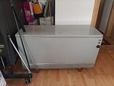 Ta pec. 5 kw. Sa tajmerom za paljenje i gasenje u odlicnom na lalafo.rs Ta pec. 5 kw. Sa tajmerom za paljenje i gasenje u odlicnom