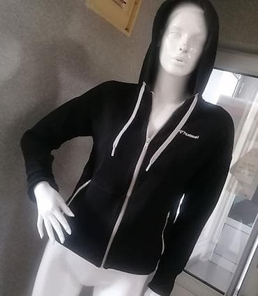 Hummel dukserica sa rajsferšlusom i kapuljačom. - Boja: crna sa belim na lalafo.rs — 1 Hummel dukserica sa rajsferšlusom i kapuljačom. - Boja: crna sa belim — 1