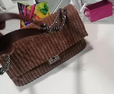 Ženska torba preko ramena u toploj braon boji. - Teksturiran, rebrast na lalafo.rs — 3 Ženska torba preko ramena u toploj braon boji. - Teksturiran, rebrast — 3