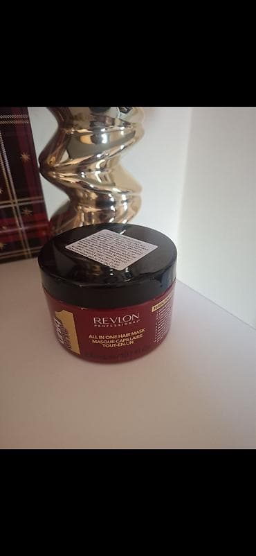 Revlon Professional Uniq One – All In One Hair Mask, 300 ml - na lalafo.rs Revlon Professional Uniq One – All In One Hair Mask, 300 ml -