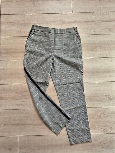 Reserved pantalone prelepe jednom nosene vel 36 na lalafo.rs — 1 Reserved pantalone prelepe jednom nosene vel 36 — 1