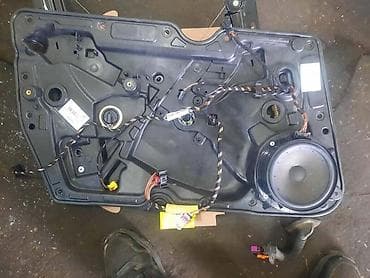 PODIZAC STAKLA ZA VOLKSWAGEN GOLF 6 OD 2009. DO 2012. GOD. | Moguce na lalafo.rs PODIZAC STAKLA ZA VOLKSWAGEN GOLF 6 OD 2009. DO 2012. GOD. | Moguce
