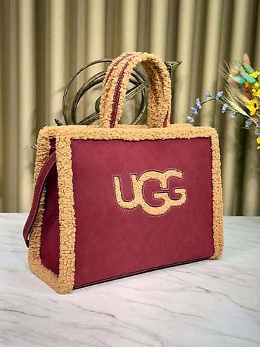 UGG torbe
Cena 5100
Dim.l 29x39
But.P45 at lalafo.rs — 5 UGG torbe
Cena 5100
Dim.l 29x39
But.P45 — 5