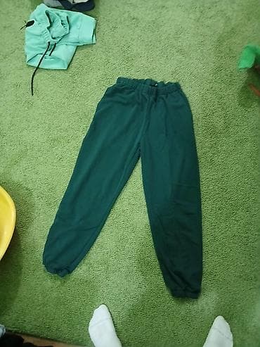 Trenerka Champion, bоја - Zelena na lalafo.rs — 1 Trenerka Champion, bоја - Zelena — 1