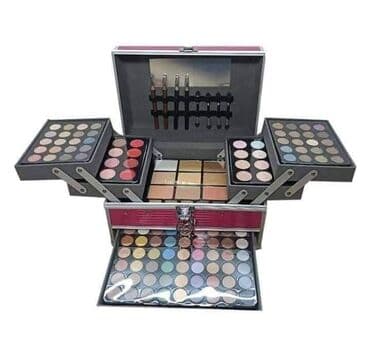 ❤PONOVO DOSTUPAN❤ 🔥Profesionalni Komplet kofer sa sminkom, odlican na lalafo.rs ❤PONOVO DOSTUPAN❤ 🔥Profesionalni Komplet kofer sa sminkom, odlican