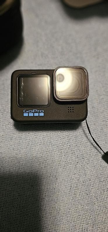 Na prodaju Go Pro hero 10, kupljen u Nemackoj, od prvog dana sa na lalafo.rs Na prodaju Go Pro hero 10, kupljen u Nemackoj, od prvog dana sa