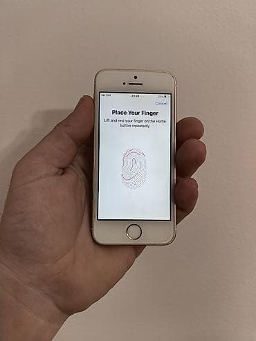 Electronics: Iphone SE 2016 sa 64gb memorije, Icloud free, otključan za sve mreže at lalafo.rs — 4 Electronics: Iphone SE 2016 sa 64gb memorije, Icloud free, otključan za sve mreže — 4
