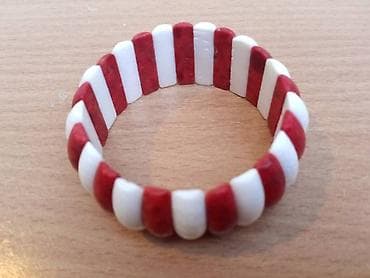 Narukvica od Crvenlh i Belih Korala Narukvica od Crvenlh i Belih at lalafo.rs — 4 Narukvica od Crvenlh i Belih Korala Narukvica od Crvenlh i Belih — 4