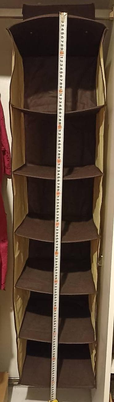 Viseća organizaciona polica za ormar Cena 850din po komadu, dostupne 2 na lalafo.rs — 2 Viseća organizaciona polica za ormar Cena 850din po komadu, dostupne 2 — 2